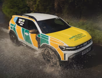 Dacia Duster Ambulance [UK-spec] '2025–pr.