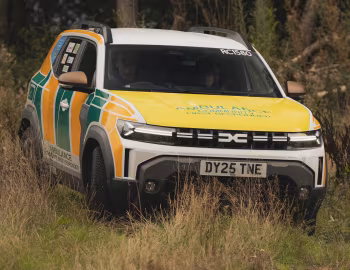 Dacia Duster Ambulance [UK-spec] '2025–н.ч.