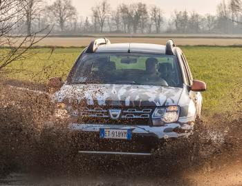 Dacia Duster "Brave" [Italy] '2014