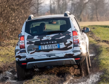 Dacia Duster "Brave" [Italy] '2014