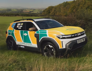 Dacia Duster Ambulance [UK-spec] '2025–pr.