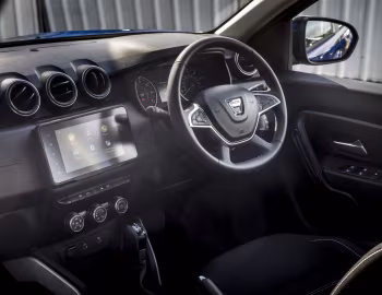 Торпедо Dacia Duster Commercial [UK-spec] '2021–22