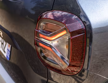 Dacia Duster ECO-G [Worldwide] '2021–22