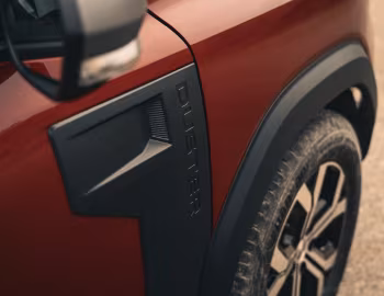 Dacia Duster Expression [UK-spec] '2024–pr.