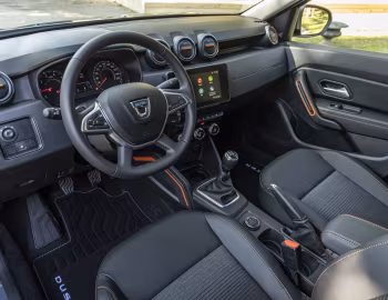 Інтэр'ер Dacia Duster "Extreme" [Worldwide] '2021–22