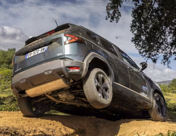 Dacia Duster Extreme 4×4 [Worldwide] '2024–pr.