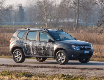 Dacia Duster "Freeway" [Italy] '2014