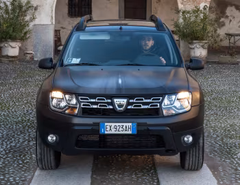 Dacia Duster "Freeway" [Italy] '2014