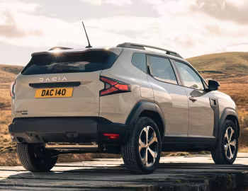 Dacia Duster Journey hybrid [UK-spec] '2024–pr.