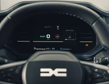Tableau de bord Dacia Duster Journey hybrid [UK-spec] '2024–pr.