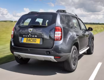 Dacia Duster Prestige [UK-spec] '2016–17