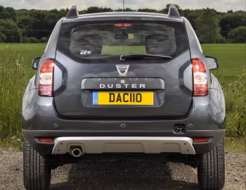 Dacia Duster Prestige [UK-spec] '2016–17
