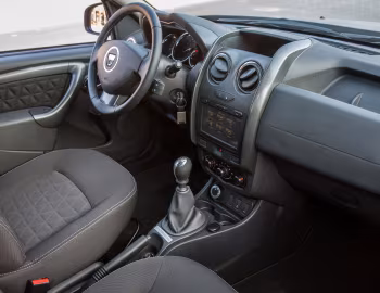 Интерьер Dacia Duster "Titan" [Italy] '2014
