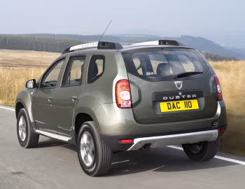 Dacia Duster Lauréate [UK-spec] '2014–17