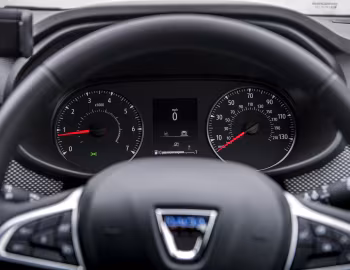 Комбинация приборов Dacia Jogger "Extreme" [UK-spec] '03–06.2022