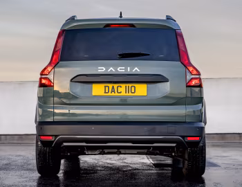 Dacia Jogger "Extreme" [UK-spec] '2023–25