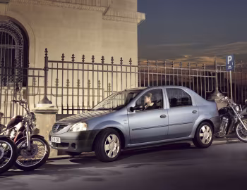 Dacia Logan [Worldwide] '2004–08