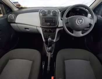 Торпедо Dacia Logan MCV [UK-spec] '2013–17