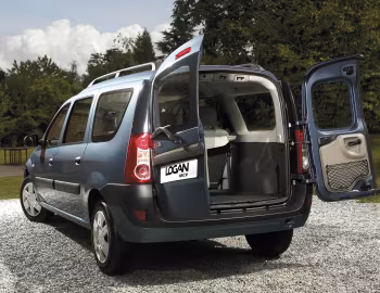 Dacia Logan MCV '2006–08