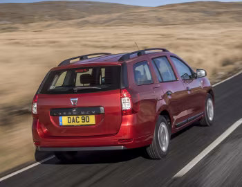 Dacia Logan MCV [UK-spec] '2017–21