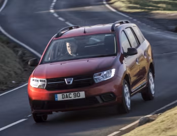 Dacia Logan MCV [UK-spec] '2017–21