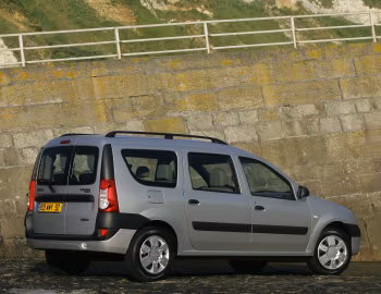 Dacia Logan MCV '2006–08