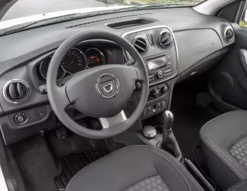 Интерьер Dacia Logan MCV Fiskal '2014–16