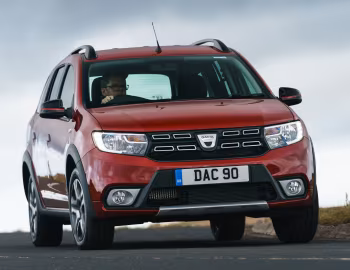 Dacia Logan MCV Stepway "Techroad" [UK-spec] '2019–21