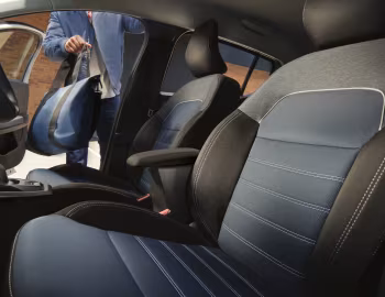 Інтер'єр Dacia Sandero [Worldwide] '2025–н.ч.