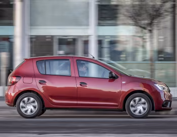 Dacia Sandero [UK-spec] '2017–20