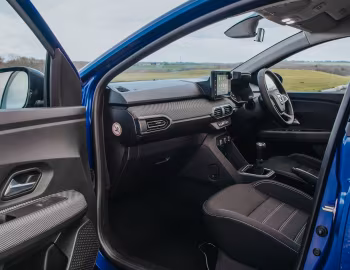 Interni Dacia Sandero [UK-spec] '2021–22
