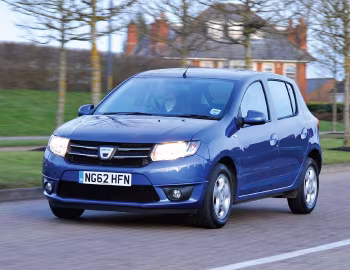 Dacia Sandero Lauréate [UK-spec] '2013–16