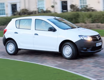 Dacia Sandero Access [UK-spec] '2013–16
