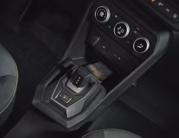 Інтер'єр Dacia Sandero Stepway Extreme [Worldwide] '2025–н.ч.
