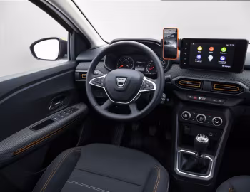 Торпедо Dacia Sandero Stepway [Worldwide] '2020–22