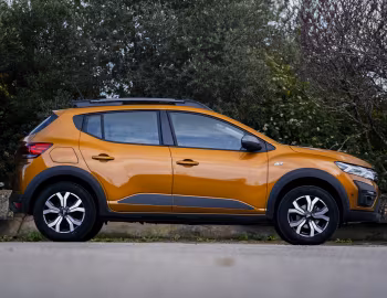 Dacia Sandero Stepway [Worldwide] '2022–25