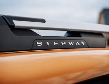 Dacia Sandero Stepway [UK-spec] '2021–22