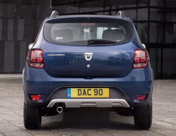 Dacia Sandero Stepway [UK-spec] '2017–20