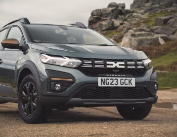 Dacia Sandero Stepway "Extreme" [UK-spec] '2023–pr.