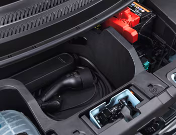 Sous la capuche Dacia Spring [EU-spec] '2026