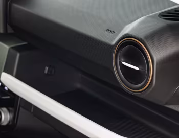 Интерьер Dacia Spring Extreme [EU-spec] '2024–25