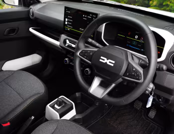 Торпедо Dacia Spring Cargo [UK-spec] '2024–н.в.