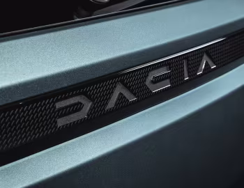 Dacia Striker Hybrid [Worldwide] '2026