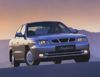 Daewoo Nubira Sedan [Worldwide] '1997–99