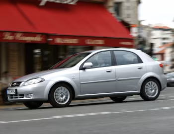 Daewoo Lacetti CDX [Worldwide] (J200) '2004–05