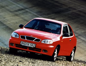 Daewoo Lanos 3-door [Worldwide] (T100) '1997–2000