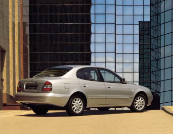 Daewoo Leganza [Worldwide] (V100) '06.1997–12.2002