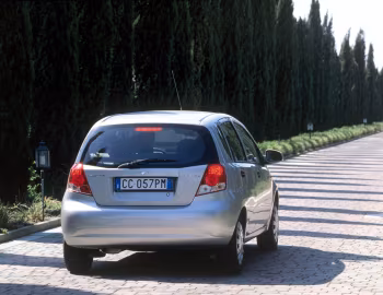 Daewoo Kalos 5-door [Worldwide] (T200) '2002–05