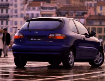 Daewoo Lanos 3-door [Worldwide] (T100) '1997–2000