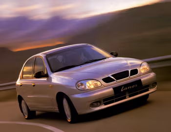 Daewoo Lanos 5-door [Worldwide] (T100) '1997–2000